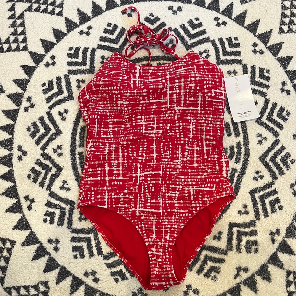 Athleta Keyhole one piece